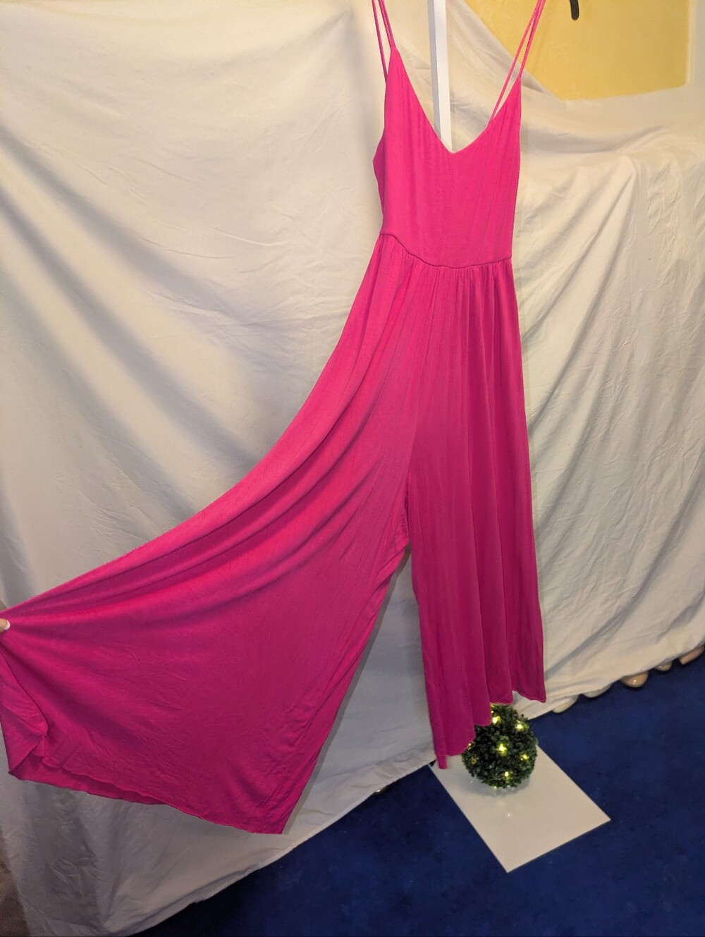 Peach Love California Hot Pink Wide Leg Jumpsuit Crisscross Back Size Medium